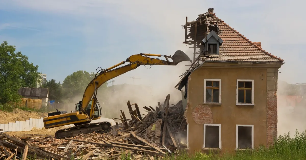 understanding-the-process-of-building-demolition-a-comprehensive-guide